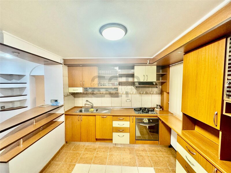 Nerva Traian, Mircea Voda, centrala termica, 10 minute metrou.